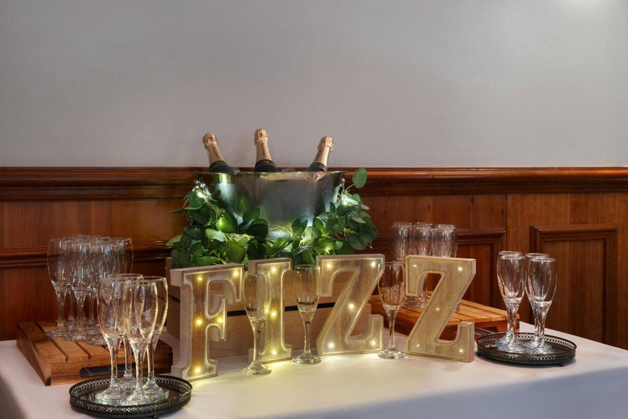 Delta Hotels By Marriott Newcastle Gateshead Swalwell Εξωτερικό φωτογραφία
